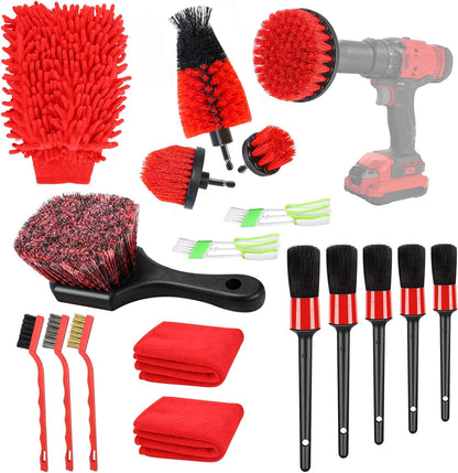 car detailing kit Car interior detail cleaning. Soft bristle beauty brush