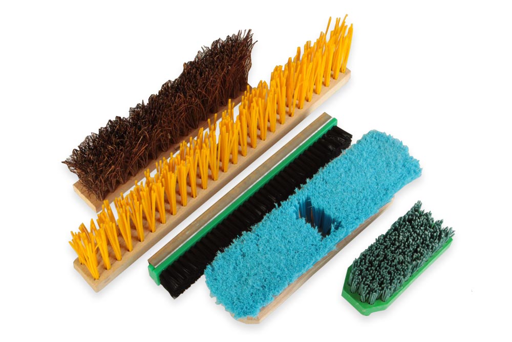 lath brush  application