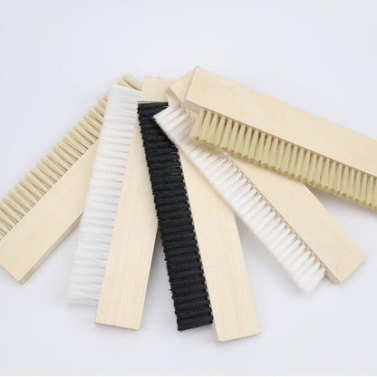 lath brush  application